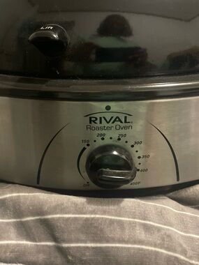 Rival Stainless Steel and Black Roaster Oven - Adjustable Temperature